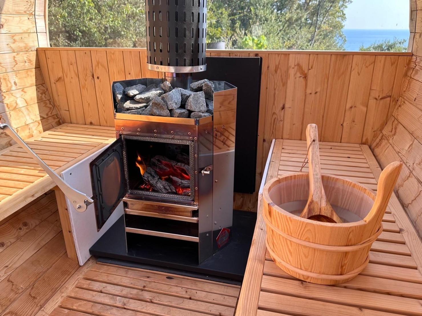1棟貸し Tbtランド 定員最大12名 Holiday home Shodoshima
